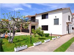 Apartman Sjevernodalmatinski otoci,Rezerviraj  Andreja Od 60 €