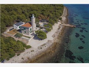 Villa Lanterna Noord-Dalmatische eilanden, Afgelegen huis, Kwadratuur 180,00 m2, Lucht afstand tot de zee 20 m