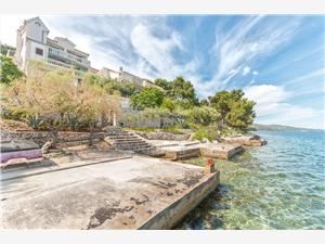 Apartma Split in Riviera Trogir,Rezerviraj  Nataša Od 215 €