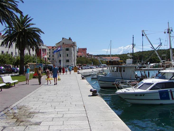 Makarska - tourist guide