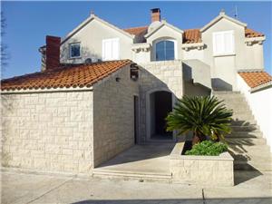 Apartment Middle Dalmatian islands,Book  Burin From 87 €