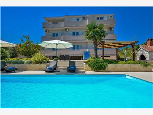 Lägenheter Villa Ana Kukljica, Storlek 40,00 m2, Privat boende med pool, Luftavståndet till centrum 200 m