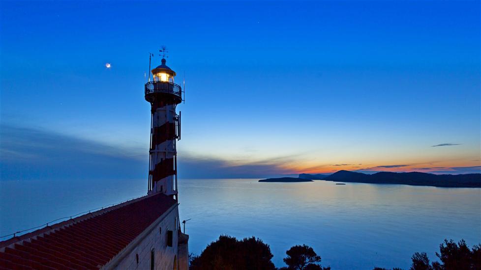 Lighthouse Tajer