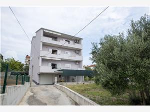 Apartma Split in Riviera Trogir,Rezerviraj  MERI Od 71 €