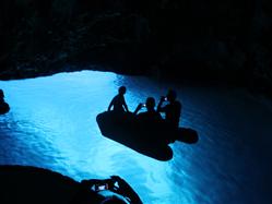 Modrá jeskyně & 5 Islands tour Povlja - ostrov Brac 