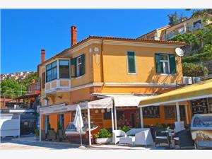 Apartment Rajan Rabac, Size 60.00 m2, Airline distance to the sea 100 m, Airline distance to town centre 10 m