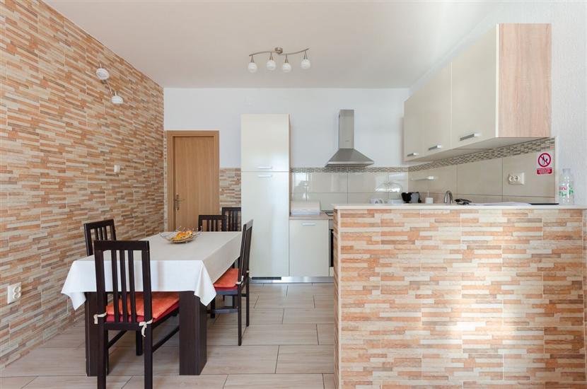 Ferienwohnung A1, für 5 Personen