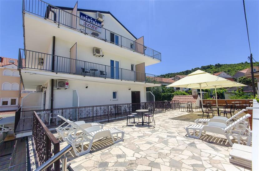 Ferienwohnungen und Zimmer Iva