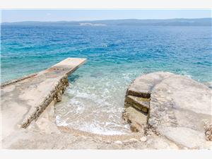 Beachfront accommodation Split and Trogir riviera,Book  Vedran From 123 €