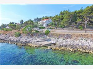 Apartments Jadranka Slatine (Ciovo), Size 55.00 m2, Airline distance to the sea 20 m