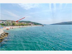 Appartement Split en Trogir Riviera,Reserveren  Tina Vanaf 57 €
