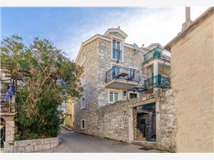 Lägenhet Split och Trogirs Riviera,Boka  DVOR Från 694 SEK