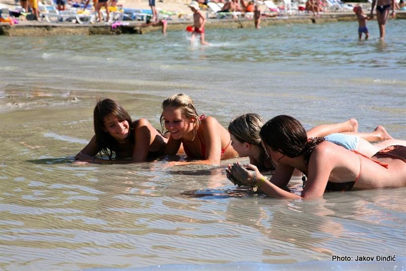 Pine beach-Pakoštane (Biograd)