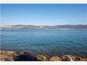 Beachfront accommodation Split and Trogir riviera,Book  Ivan From 142 €
