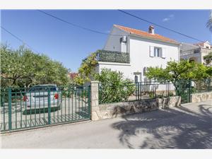 Apartman Srednjodalmatinski otoci,Rezerviraj  Jadranka Od 94 €