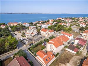 Appartementen Lenka Vrsi (Zadar), Kwadratuur 44,00 m2, Lucht afstand tot de zee 200 m