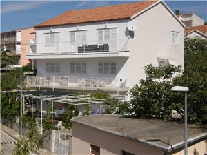 Lägenhet Šibeniks Riviera,Boka  Marin Från 1127 SEK