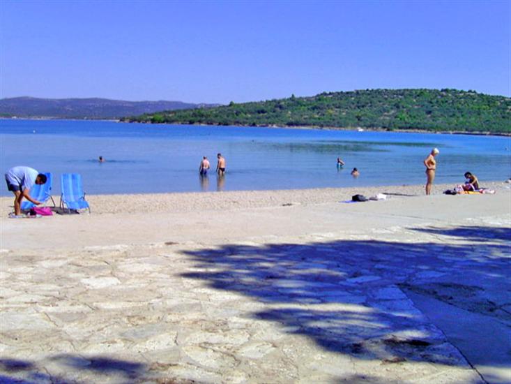 Jazine-Tisno (otok Murter)