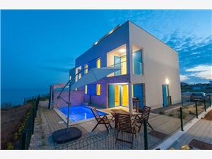 Vila Rose Riviéra Zadar, Prostor 142,77 m2, Soukromé ubytování s bazénem, Vzdušní vzdálenost od moře 5 m