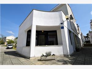 Apartmaj Dub Malinska - otok Krk, Kvadratura 20,00 m2, Oddaljenost od morja 20 m