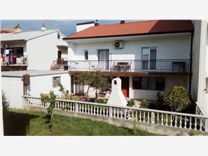 Appartement De Crikvenica Riviera en Rijeka,Reserveren  Tome Vanaf 46 €