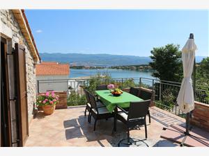 Stone house Kvarners islands,Book  Ervin From 121 €
