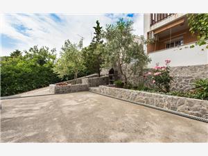 Apartmán Kvarnerské ostrovy,Rezervujte  Denis Od 63 €