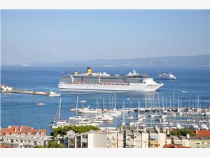 Appartement Split en Trogir Riviera,Reserveren  ST2 Vanaf 90 €