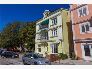 Appartementen Villa Katarina Selce (Crikvenica), Kwadratuur 38,00 m2, Lucht afstand tot de zee 50 m, Lucht afstand naar het centrum 15 m