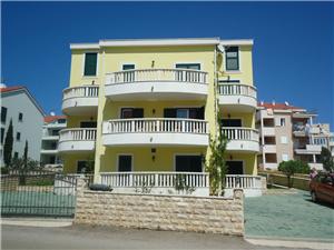 Appartement Nedjeljko Novalja - île de Pag, Superficie 36,00 m2, Distance (vol d'oiseau) jusque la mer 200 m, Distance (vol d'oiseau) jusqu'au centre ville 800 m