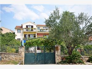 Appartamento Riviera di Šibenik (Sebenico),Prenoti  Garden Da 64 €