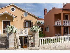 Apartment Kvarners islands,Book  BISERKA From 80 €