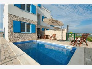 Accommodation with pool Zadar riviera,Book  Melon From 455 €