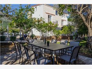 Apartment Peljesac,Book  Roza From 100 €