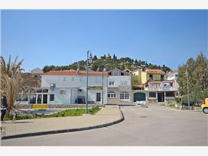 Accommodatie aan zee Sibenik Riviera,Reserveren  LUCIA Vanaf 107 €
