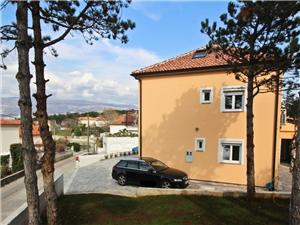 Lägenheter Parašilovac Silo - ön Krk, Storlek 28,00 m2, Luftavstånd till havet 50 m, Luftavståndet till centrum 780 m