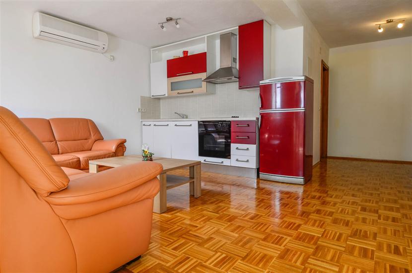 Apartman A2, na 6 osebe