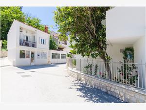 Apartman Bungalov Mlini (Dubrovnik), Kvadratura 25,00 m2, Zračna udaljenost od centra mjesta 200 m