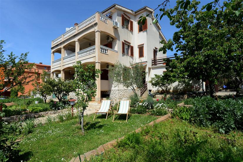 Apartments Anđelko