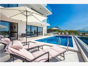 Villa LUXUS VILLA ARLY Crikvenica, Méret 350,00 m2, Szállás medencével, Központtól való távolság 800 m