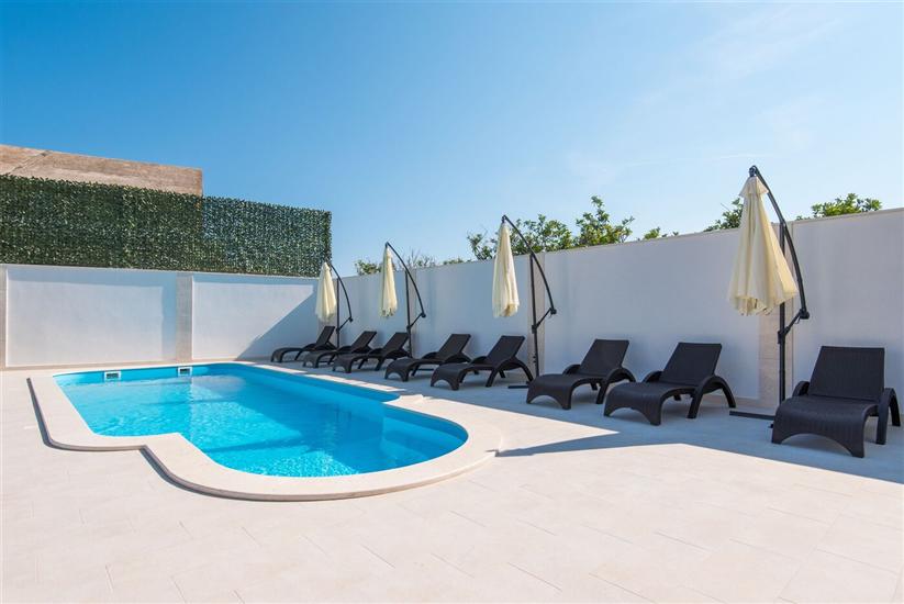 Apartments Villa Stela