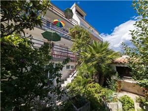 Appartementen Biserka Crikvenica, Kwadratuur 80,00 m2, Lucht afstand naar het centrum 800 m