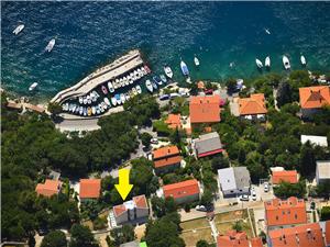 Villa JELY Dramalj (Crikvenica), Kwadratuur 230,00 m2, Accommodatie met zwembad, Lucht afstand tot de zee 70 m