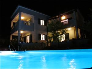 Villa Moj Mir Supetar - ön Brac, Storlek 200,00 m2, Privat boende med pool, Luftavståndet till centrum 450 m