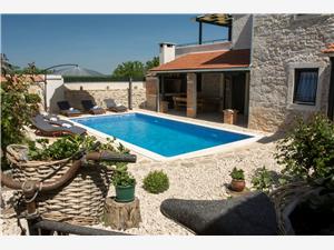 Hébergement avec piscine Riviera de Zadar,Réservez  Rocco De 180 €