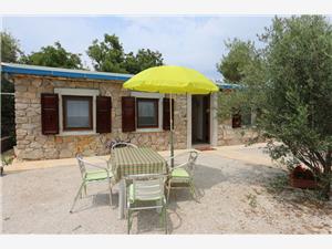Kuća za odmor Car Mirko Šilo - otok Krk, Kvadratura 32,00 m2, Zračna udaljenost od centra mjesta 600 m