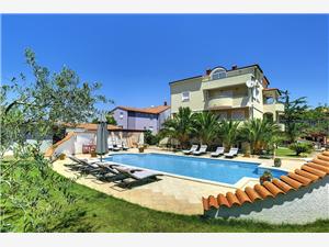 Appartementen Villa Delia Medulin, Kwadratuur 125,00 m2, Accommodatie met zwembad, Lucht afstand naar het centrum 490 m
