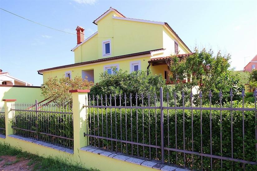 Apartman Casa Robi