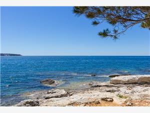 Beachfront accommodation Blue Istria,Book  Valkane From 7 €