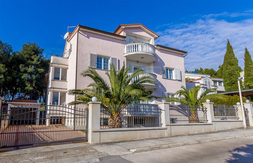 Villa Ori